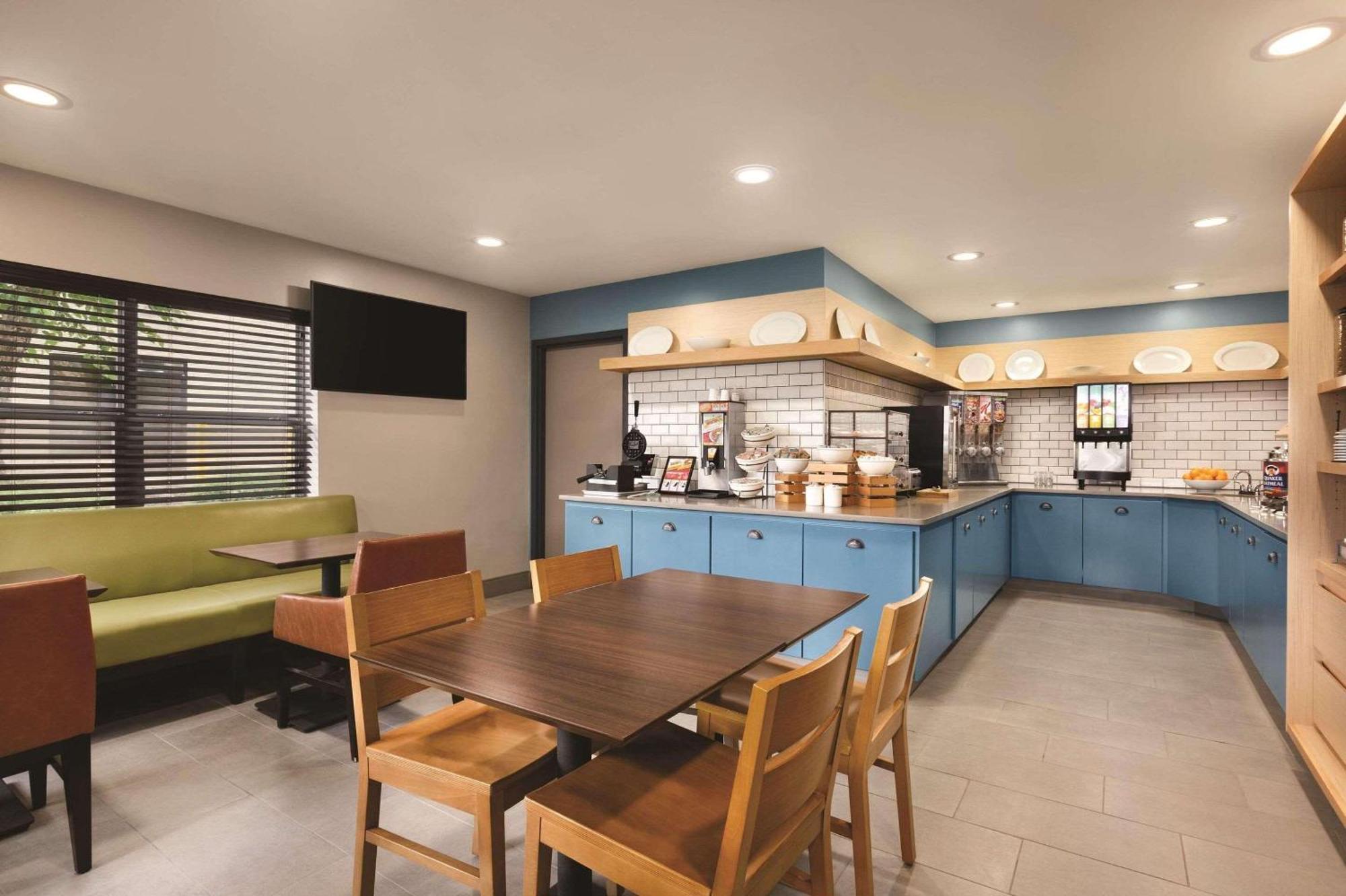 Country Inn & Suites By Radisson, Lawrenceville, Ga Bagian luar foto